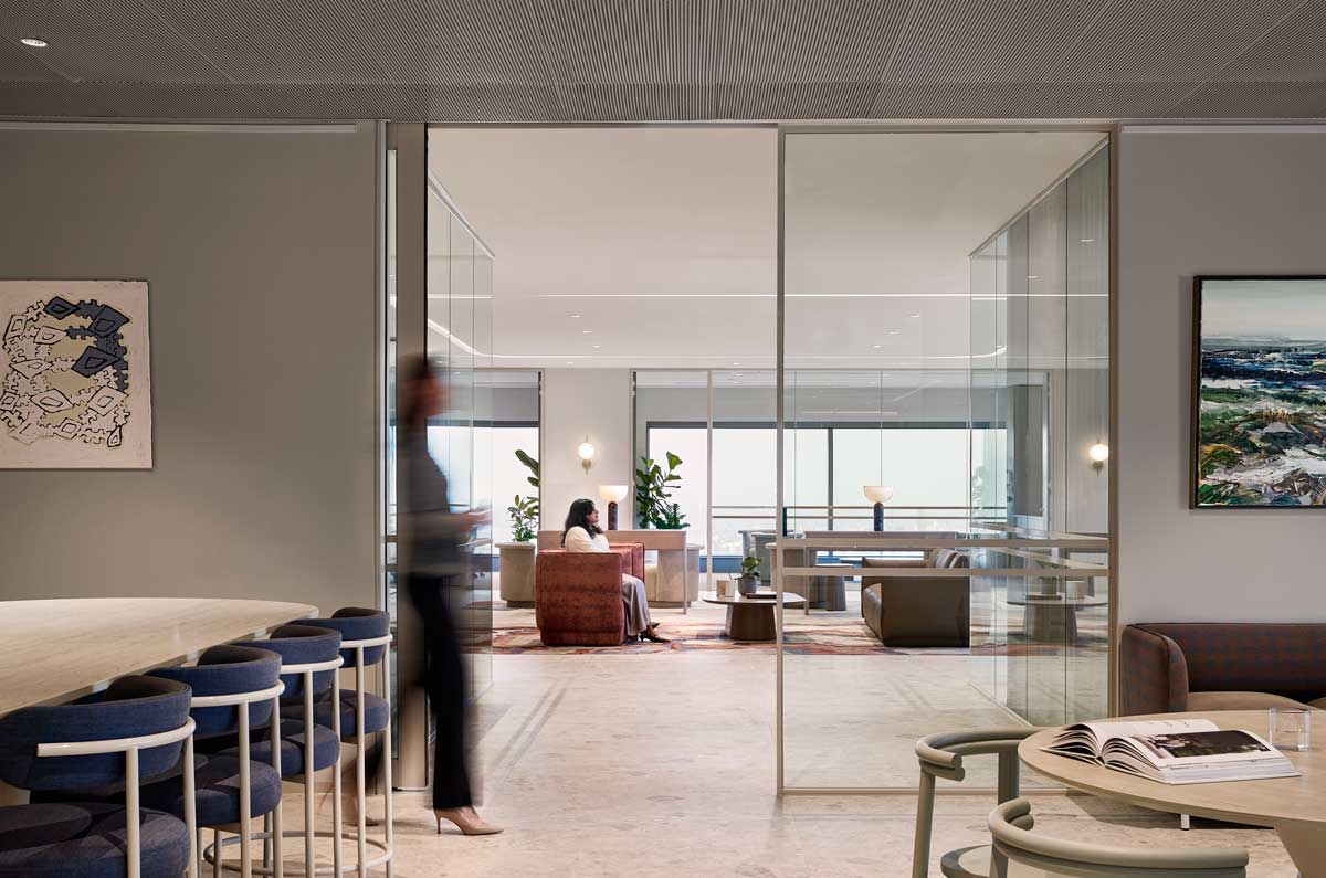 Qualitas-Kitchen-entrance